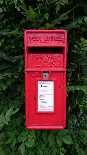 Post box - Royal Mail (Ballspond Farm) - Thumbnail