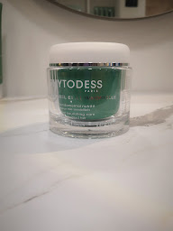 Photo n°12 de Atelier de Coiffure à Perros-Guirec (Salon de coiffure)