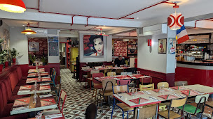 Photo n°21 de Chez Gladines Batignolles à Paris (Restaurant végétarien)