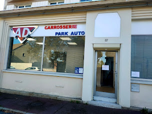 Photo n°2 de AD Carrosserie PARK AUTO - ST GERMAIN EN LAYE à Saint-Germain-en-Laye (Atelier de carrosserie automobile)