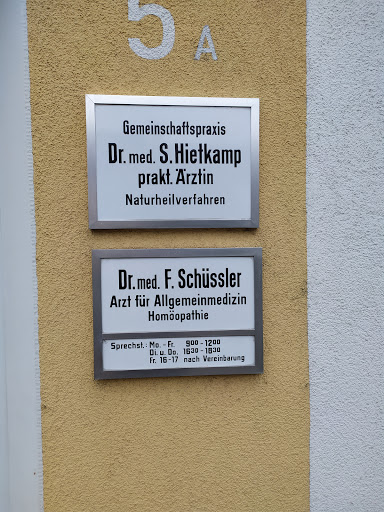 Frau Dr. med. Silke Hietkamp - Thumbnail