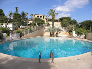 Photo n°1 de Camping Fréjus 4 étoiles - Le Dattier à Fréjus (Terrain de camping)