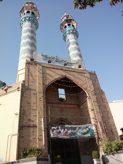 Photos of Imam Qasim ibn al-Hassan mosque and Mtvslyn religious site (s)