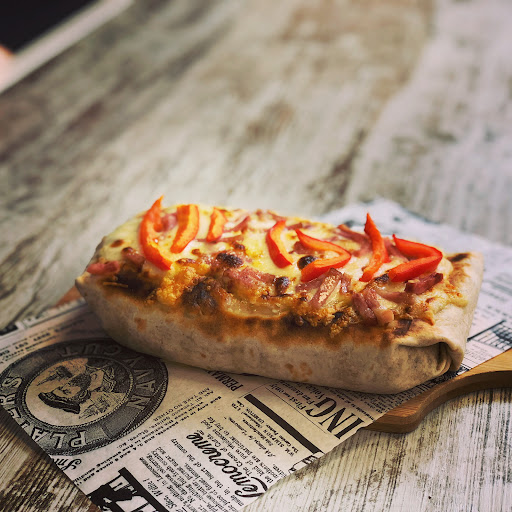 Pizza Comet - Visual