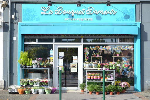LE BOUQUET DAMOUR