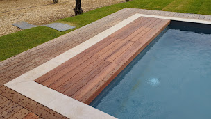 Photo n°30 de Pro du Bois à Violès (Constructeur de terrasses)