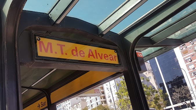 Metrobus - Marcelo T. de Avelar, Author: Hernan G