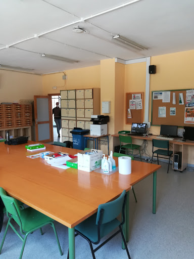 Secondary School Miguel Servet - Thumbnail