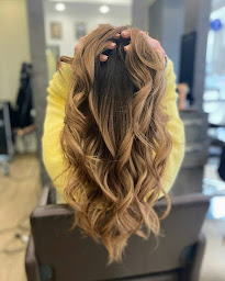 Photo n°2 de Imagin'Hair à Orléans (Salon de coiffure)