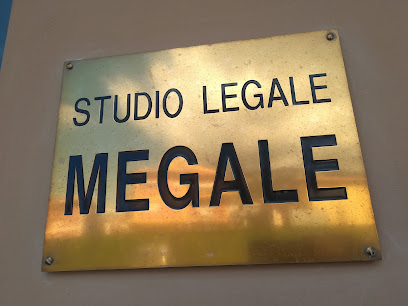 Avv. Laura Megale