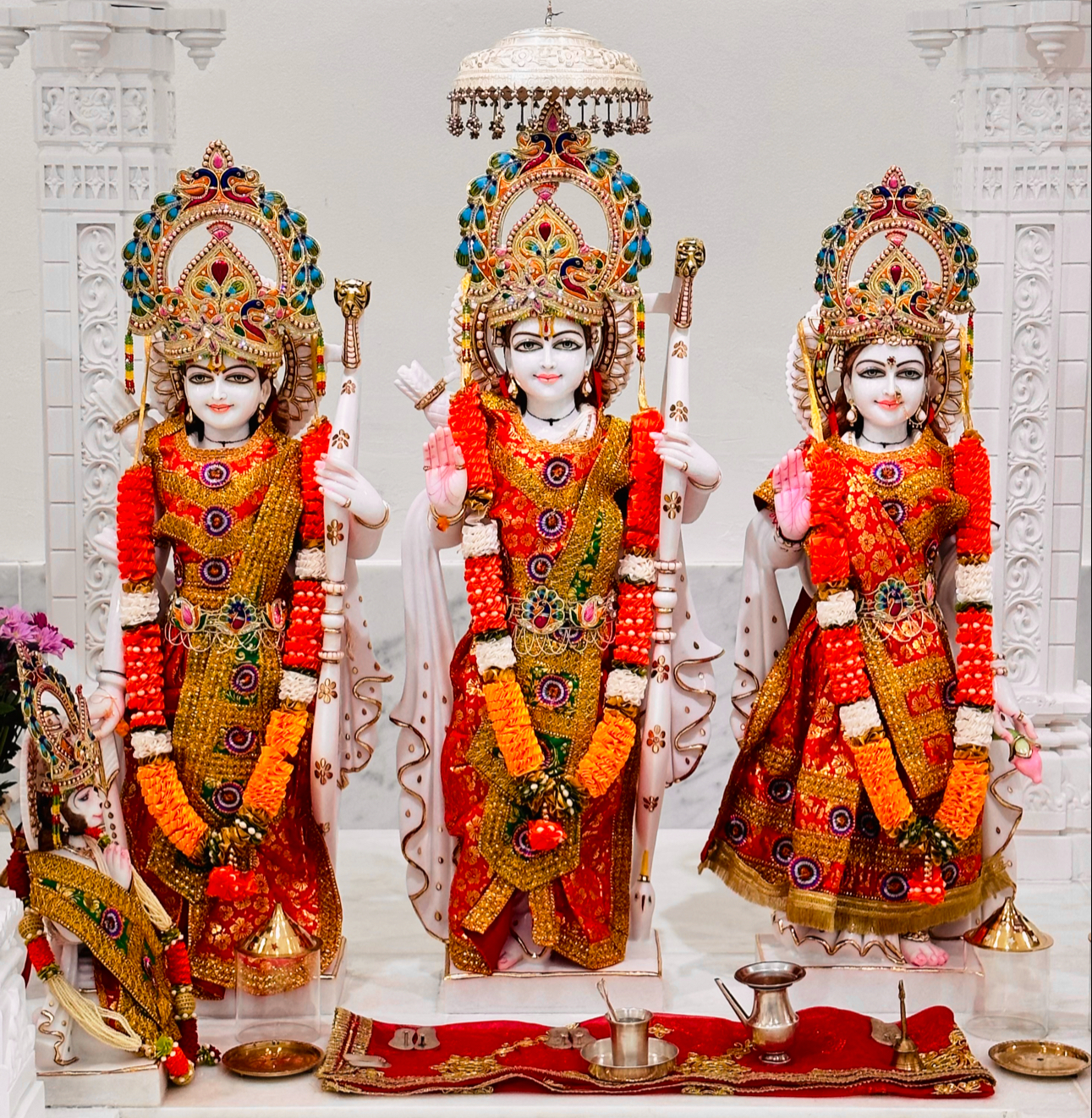 Shree Krishna Temple - Priests & Officiants - photo 1