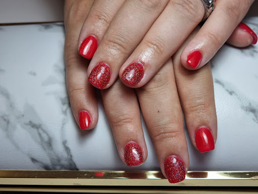 Magiq Nails