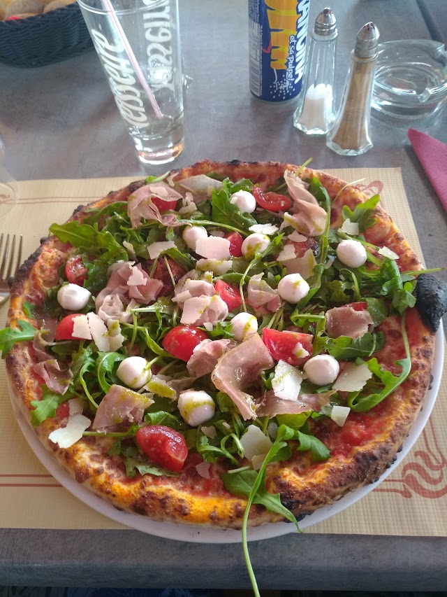 A Rusta Folelli
