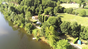 Photo n°2 de Chill-Lot / Camping Insolite à Cénevières (Terrain de camping)