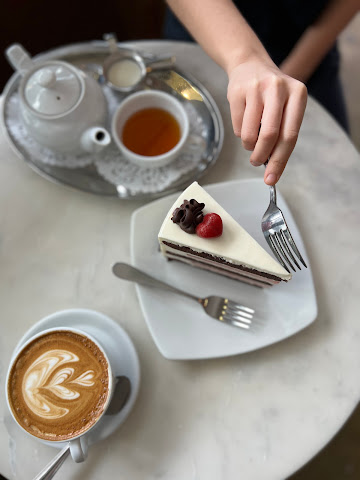 Trafiq Cafe & Bakery by null