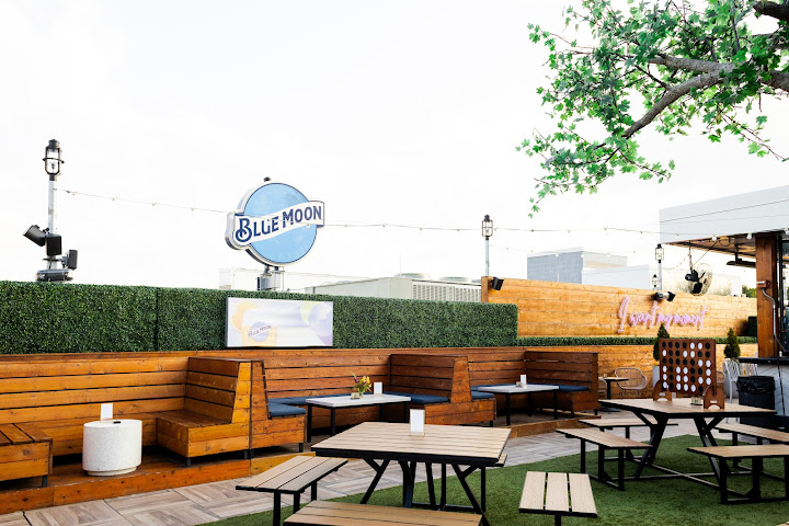 AVA Rooftop Bar by null