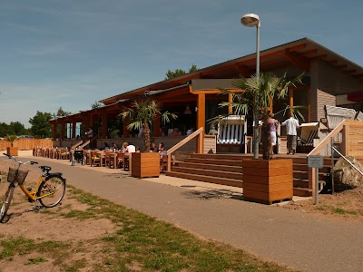 Photos of Pier99