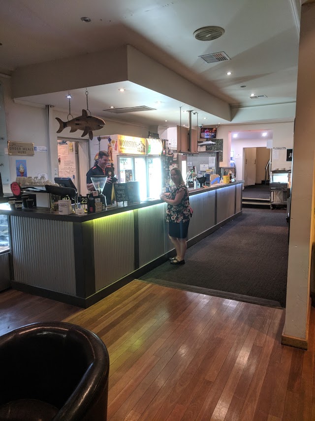 Moonta Hotel