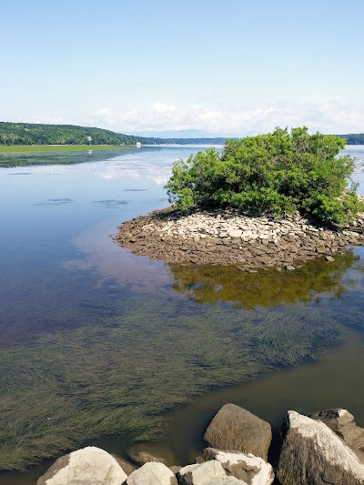 Esopus Meadows Lighthouse