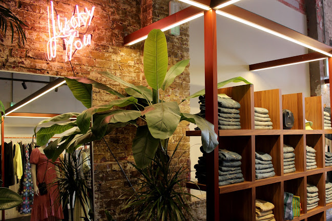 Comments and reviews of Twiin Store