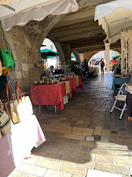 Photo n°43 de Ensemble à Antibes (Magasin de vêtements professionnels)