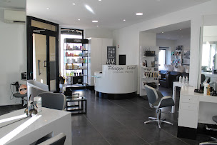 Photo n°1 de Philippe Friaud Coiffure à Vierzon (Salon de coiffure)