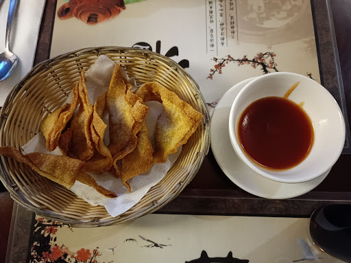 Lily China Restaurant Lieferservice Hamburg Neugraben - Thumbnail
