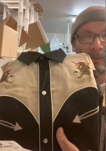 Rusty Zipper - Visual