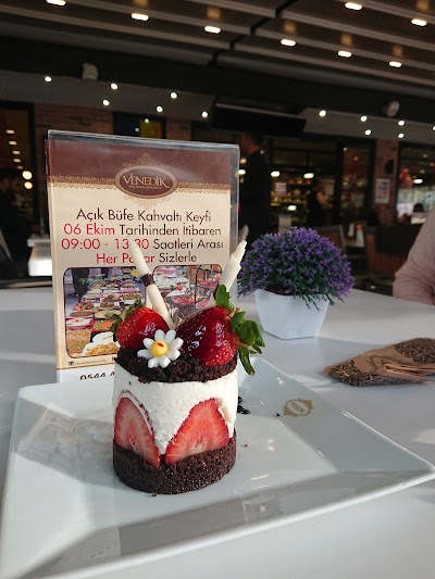 Adana Venice Patisserie