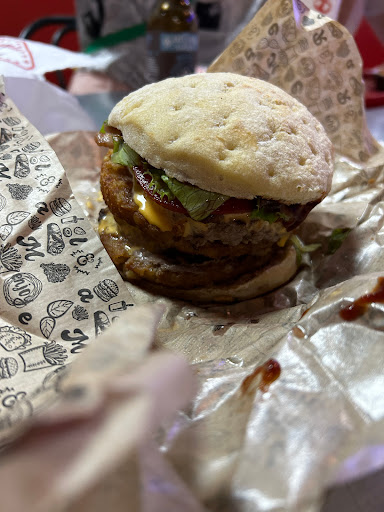 Manhattan Diner - Thumbnail