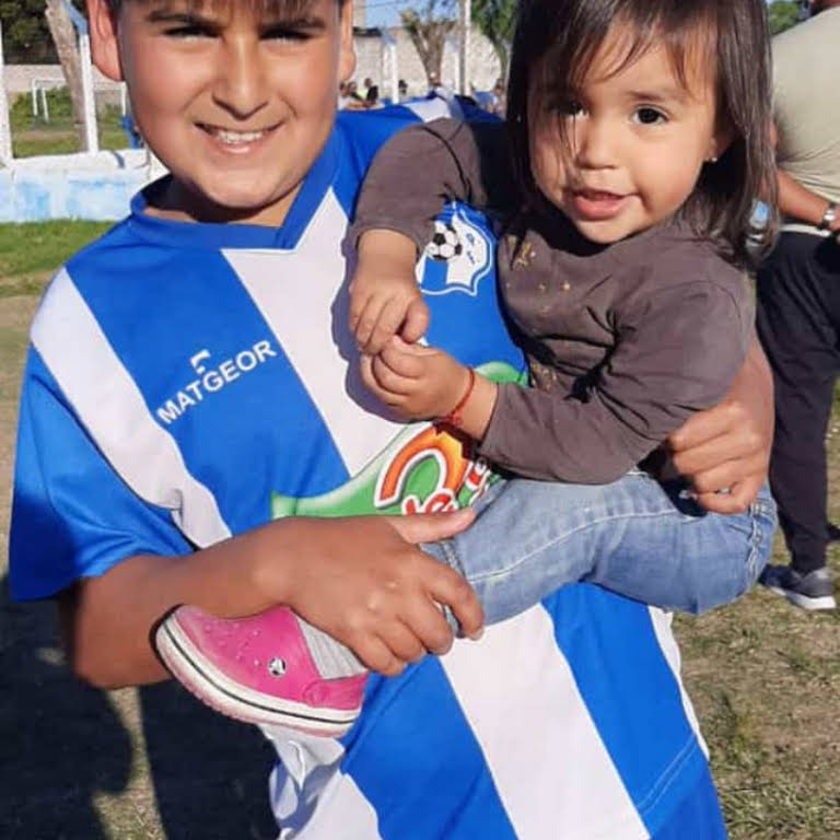 Bbay fútbol de Flores