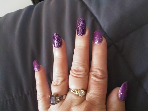 THE NAIL BARN - Visual