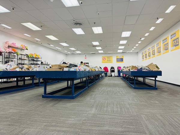 Golden Penny Liquidation photo 2