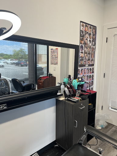 Own Style Barber & Beauty - Thumbnail