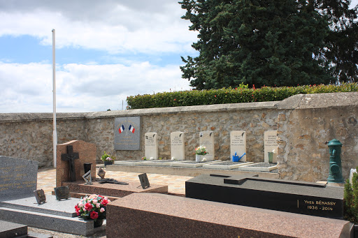 cimetière de breux-jouy - Thumbnail