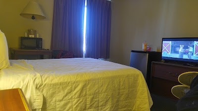 Photos of Quality Inn & Suites Airport