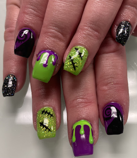 The Crystal Coven Beauty Studio - Thumbnail