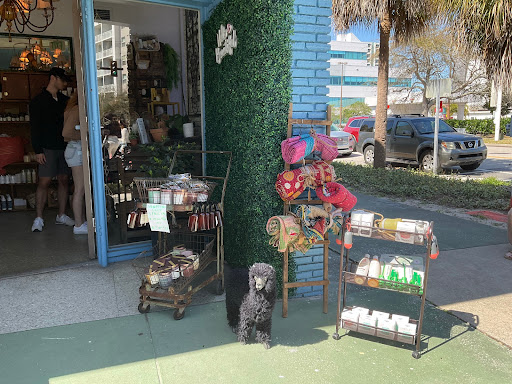 Tres Beaux Apothecary