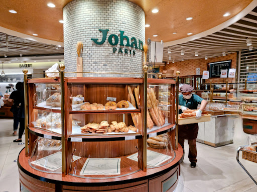 Johan Paris Isetan - Singapore