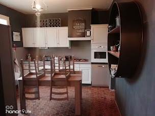 Photo n°4 de Gîte et chambres Villa Pasteur à Mailly-le-Camp (Chambre d'hôtes)