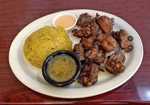 Borinquen Restaurant & Pizzeria - Thumbnail