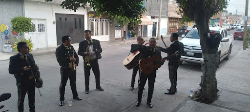 Mariachi Celaya.