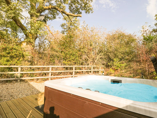 Wold View Holiday Park - Thumbnail