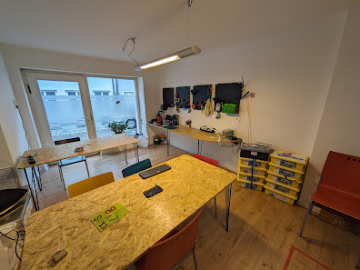 KidsLab Augsburg - Digitale Bildung & Programmieren für Kinder ab 8 Jahren Herrenhäuser 17, 86152 Augsburg, Deutschland