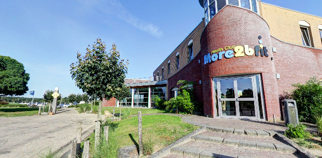 Vakantie & Resort Leukermeer telefoonnummer