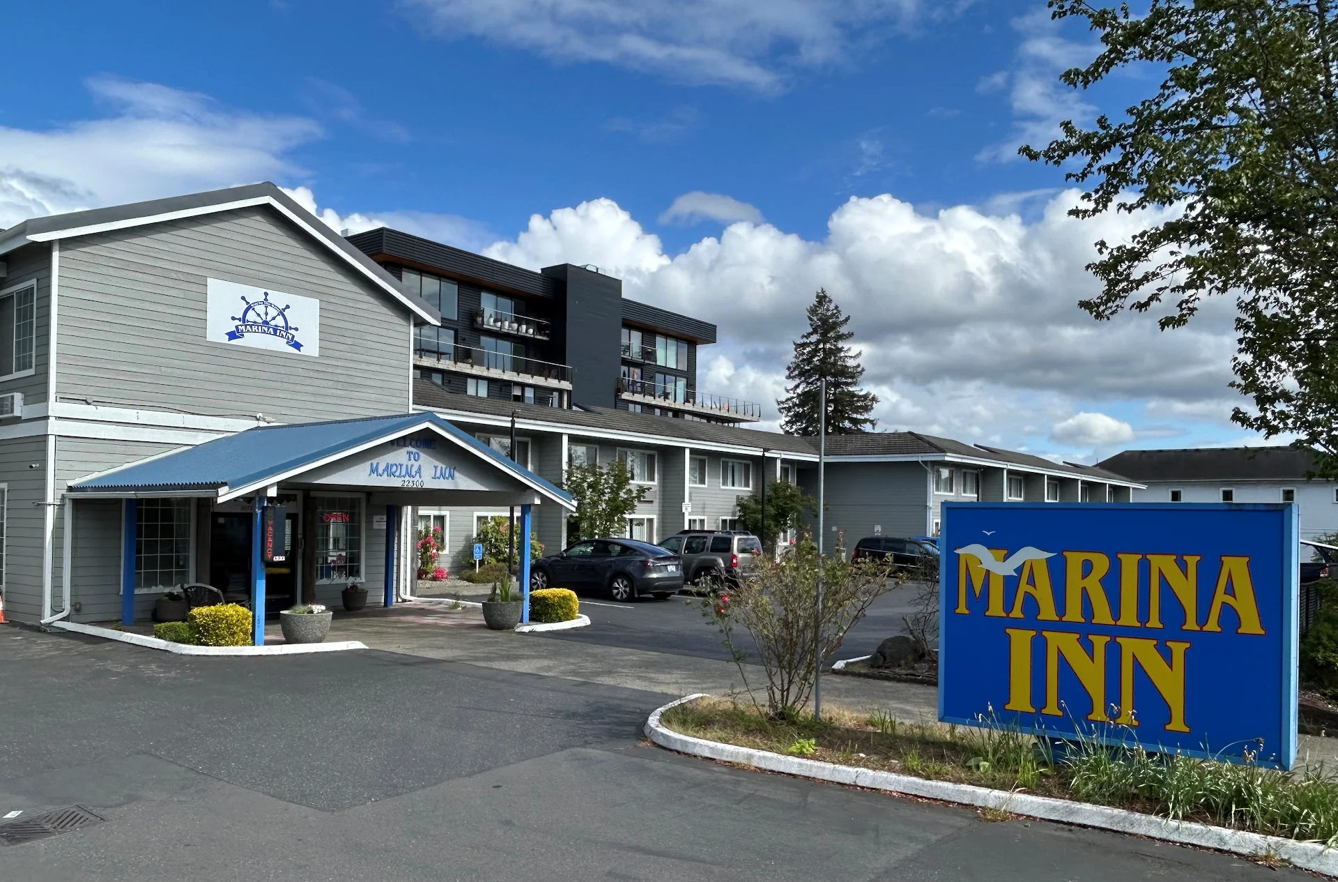 Marina Inn