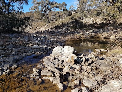Photos of London Bridge Homestead