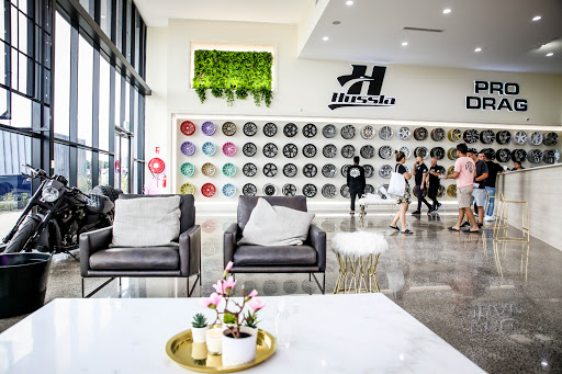 Ozzy Tyres Roxburgh Park Gallery - Australia