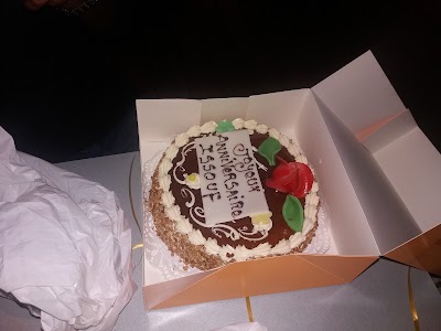 Photos of P&acirc;tisserie Abidjanaise