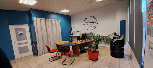 Photo de ECOLE DE CONDUITE DEFI à Mionnay (01390)